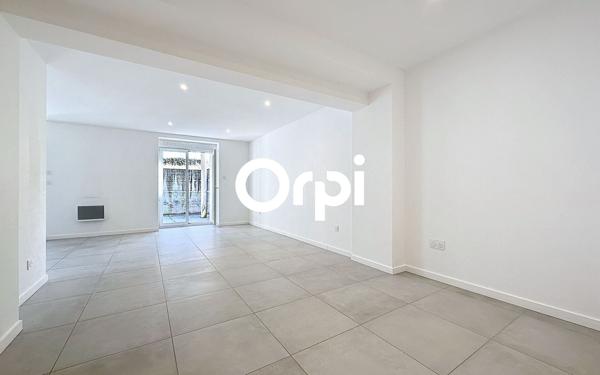 Appartement à vendre    4 pièces •  La Tour