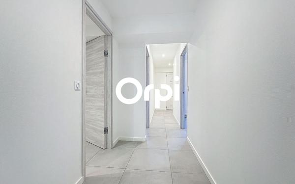 Appartement à vendre    4 pièces •  La Tour