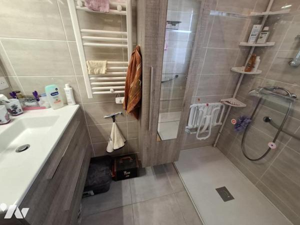 Plain pied  avec 3 chambres et garage à SAINTES - Rive Gauche quartier Clinique Richelieu