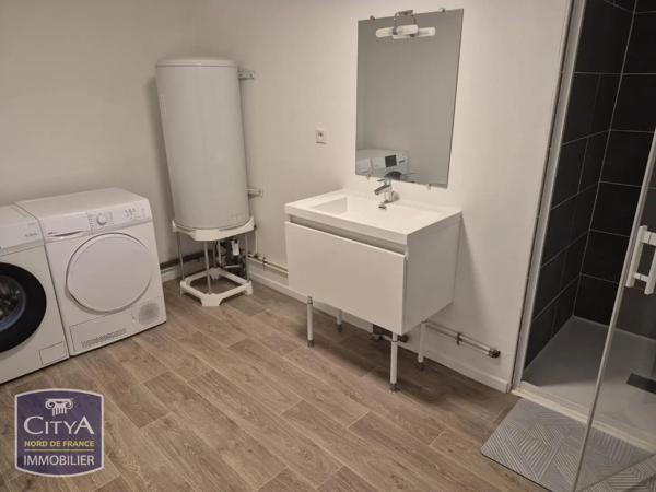 Appartement à louer 1 pièce 77m² Boulogne-sur-Mer (62200)