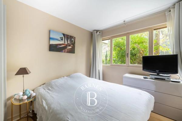 Le Chesnay, Appartement 1 Chambre -  54 m² à vendre