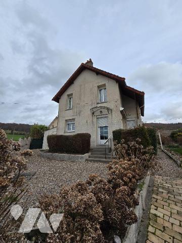 Maison à Vendre à Arques-la-Bataille (76880) en Seine-Maritime (76)

Cette maison dispose d'u...