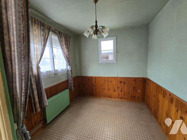 Maison à Vendre à Arques-la-Bataille (76880) en Seine-Maritime (76)

Cette maison dispose d'u...