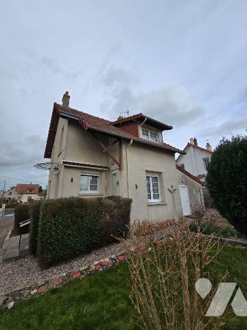 Maison à Vendre à Arques-la-Bataille (76880) en Seine-Maritime (76)

Cette maison dispose d'u...