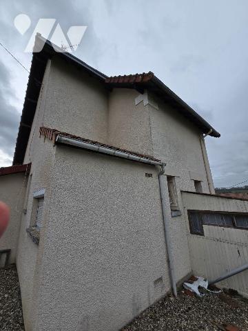 Maison à Vendre à Arques-la-Bataille (76880) en Seine-Maritime (76)

Cette maison dispose d'u...