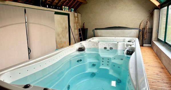 Vente
                Maison295 m² - 9 Pièces -
                    PIROU (50770)