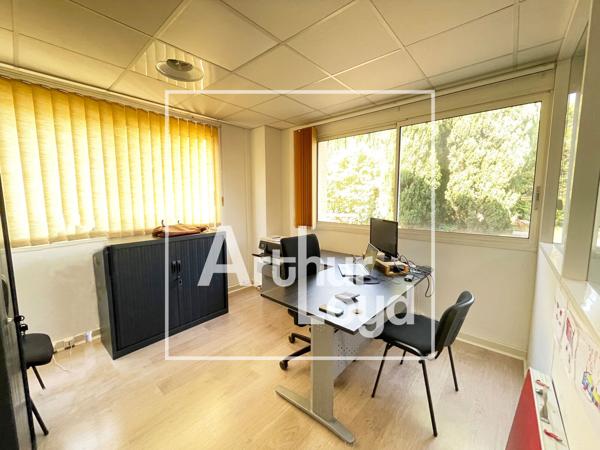 Bureaux à louer à Baillargues proche gare et golf espaces modulables
