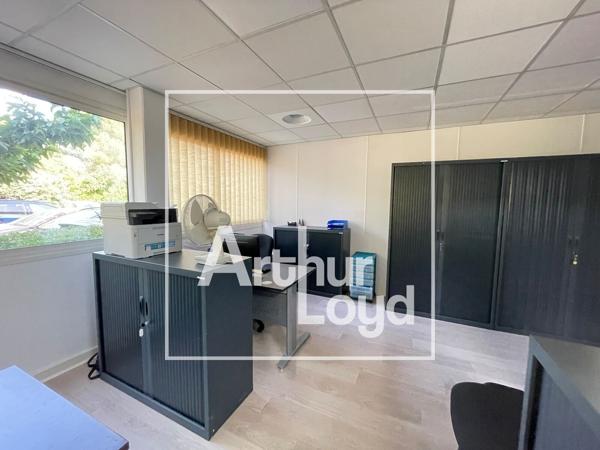 Bureaux à louer à Baillargues proche gare et golf espaces modulables