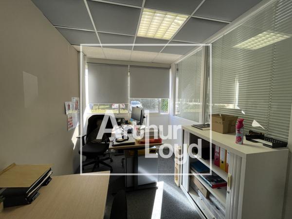 Bureaux à louer à Baillargues proche gare et golf espaces modulables