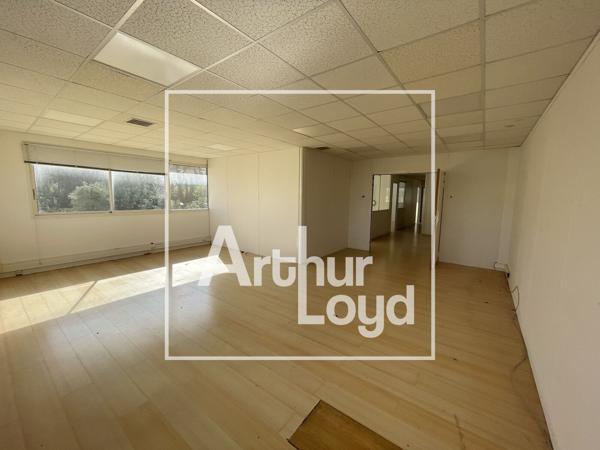 Bureaux à louer à Baillargues proche gare et golf espaces modulables