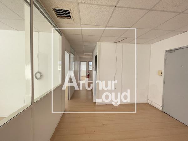 Bureaux à louer à Baillargues proche gare et golf espaces modulables