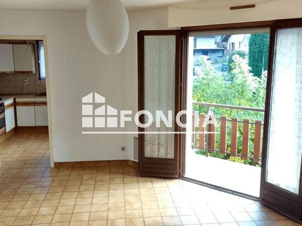 Location Appartement 2 pièces 44.8 m² - 51 RUE DU SOUVENIR FRANCAIS La Chambre 73130