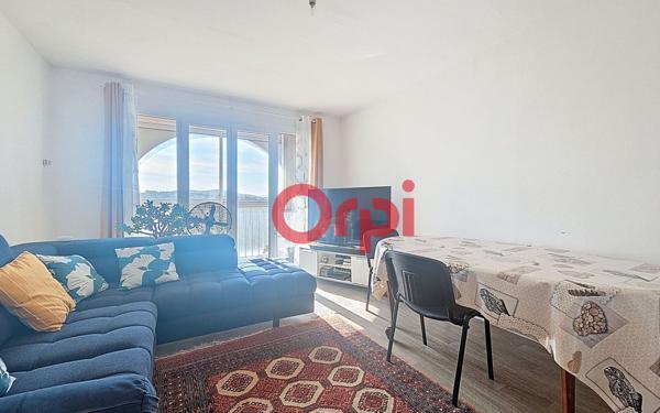 Appartement à vendre    4 pièces • 82 m2 La Seyne-sur-Mer