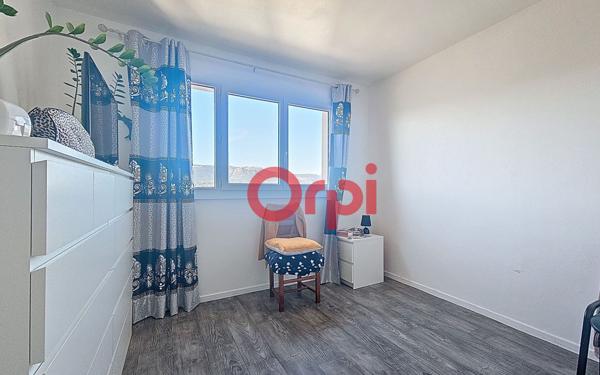 Appartement à vendre    4 pièces • 82 m2 La Seyne-sur-Mer
