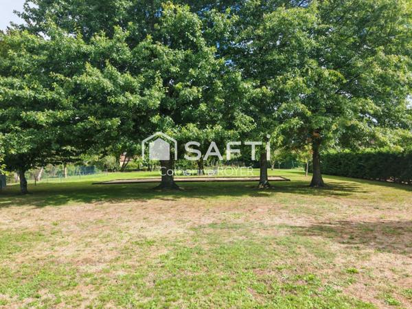 Maison plain-pied, 5 chambres sur beau terrain