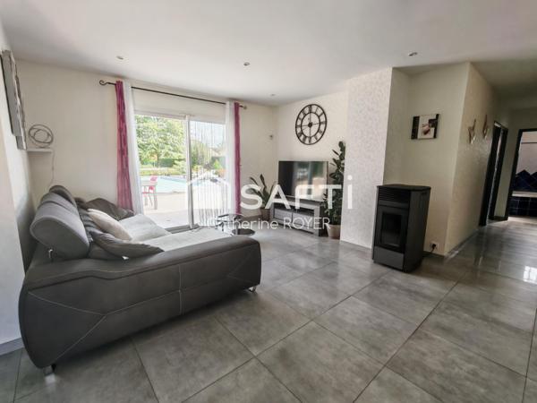 Maison plain-pied, 5 chambres sur beau terrain