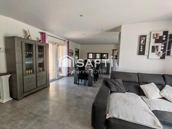 Maison plain-pied, 5 chambres sur beau terrain