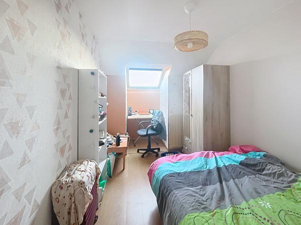 À Vendre : Grand Appartement Meublé de 115 m² à Angers - Secteur Justices Spécial Investisseur - Rentabilité Assurée !