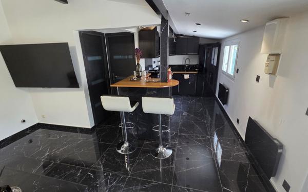 Maison à vendre    2 pièces •  Tremblay-en-France