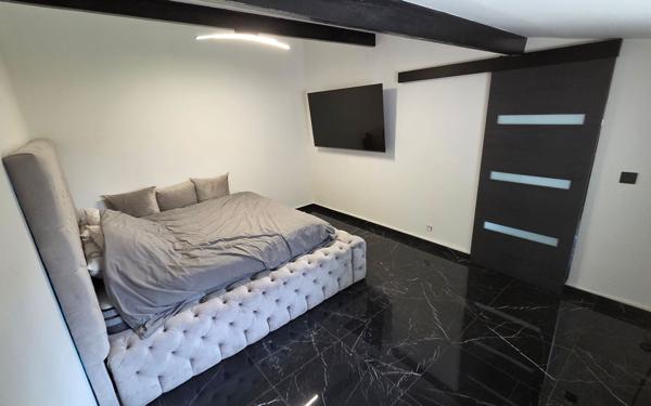 Maison à vendre    2 pièces •  Tremblay-en-France