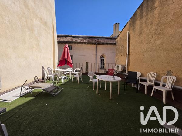 Immeuble à vendre 572 m² Fréjus