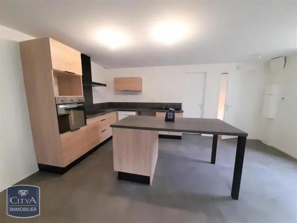 Appartement à louer 3 pièces 70m²