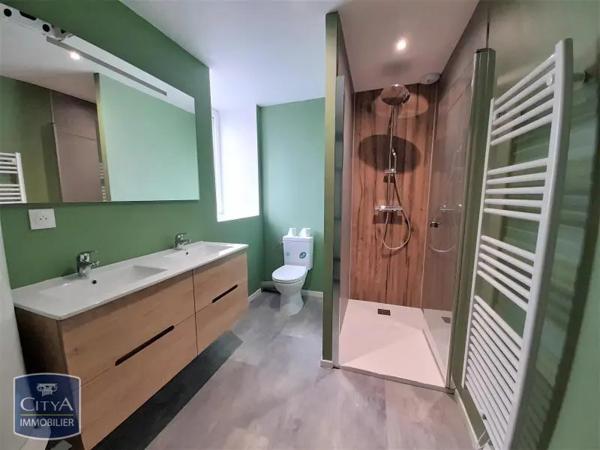 Appartement à louer 3 pièces 70m²