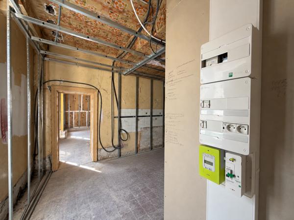 Immeuble
         12 pièces
        - 350 m² Exclusivité 369 000 € *
