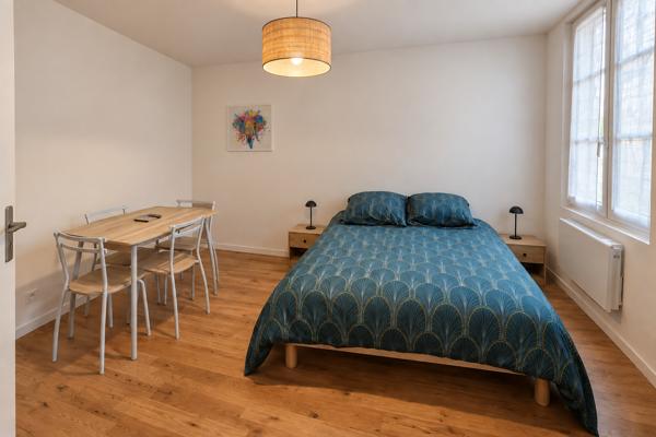 Immeuble
         12 pièces
        - 350 m² Exclusivité 369 000 € *