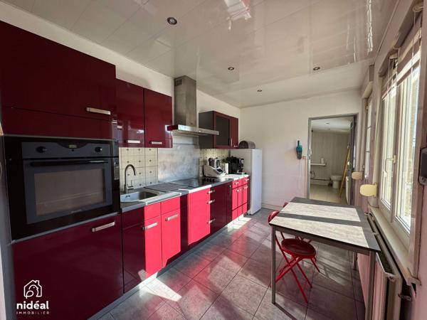 Maison semi-individuelle 3 chambres