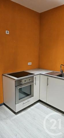 Immeuble à vendre  397 m 2   MONTMOROT  - 39