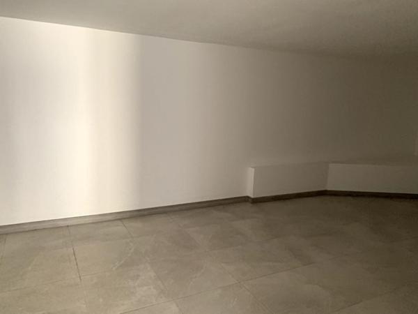 Studio de 43 m2 à la Couronne