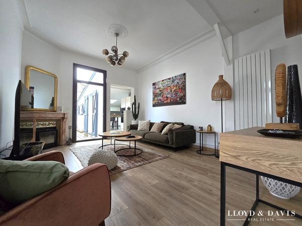 Jolie échoppe en excellent état - extérieur sans vis-à-vis avec terrasse plein sud