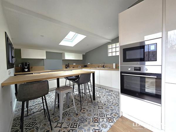 Jolie échoppe en excellent état - extérieur sans vis-à-vis avec terrasse plein sud