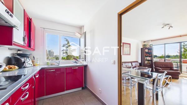 T3 avec Balcon, ascenseur, cave et place de parking