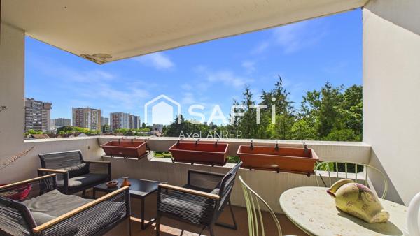 T3 avec Balcon, ascenseur, cave et place de parking