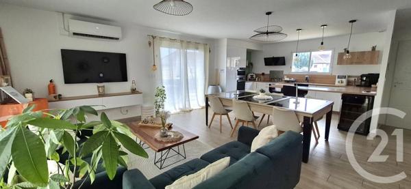 Maison à vendre  6 pièces - 126,20 m 2   LOUHANS CHATEAURENAUD  - 71