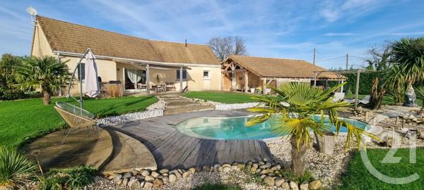Maison à vendre  6 pièces - 126,20 m 2   LOUHANS CHATEAURENAUD  - 71