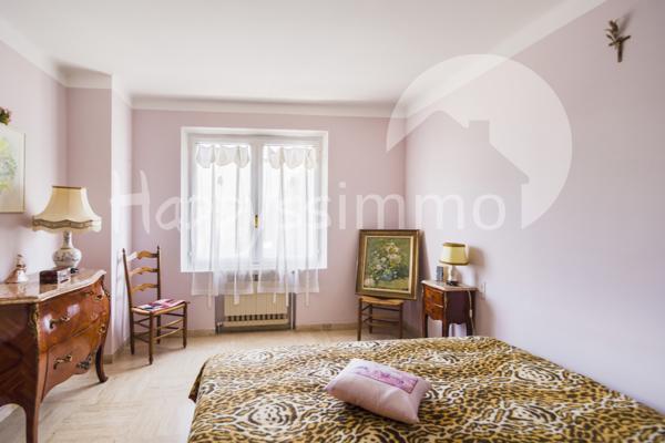 Villa
                                                                                                                                                                                                                                                                                                                        4 pièce(s)                                                                                                                                                                                                          3 chambre(s)                                                                                                                                                                                                          150.85  m²