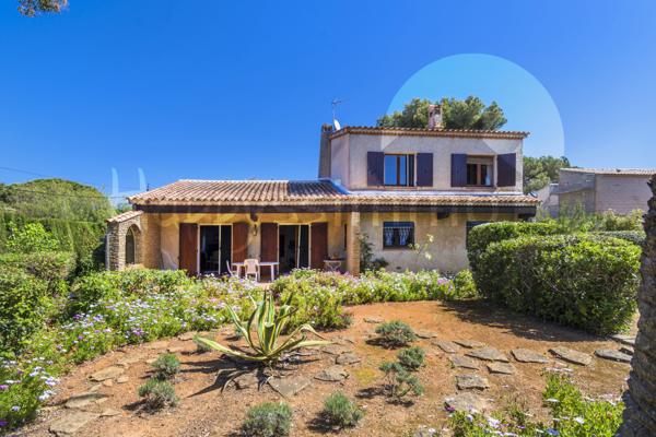 Villa
                                                                                                                                                                                                                                                                                                                        4 pièce(s)                                                                                                                                                                                                          3 chambre(s)                                                                                                                                                                                                          150.85  m²