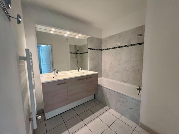 Le Pradet - Appartement de type 3 - 62 m2