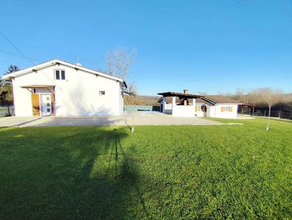 Ensemble de 2 maisons