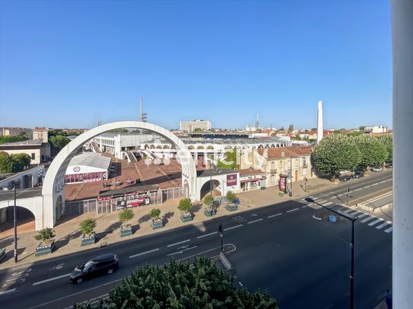 Appartement
         3 pièces
        - 62 m² Exclusivité 255 000 € *