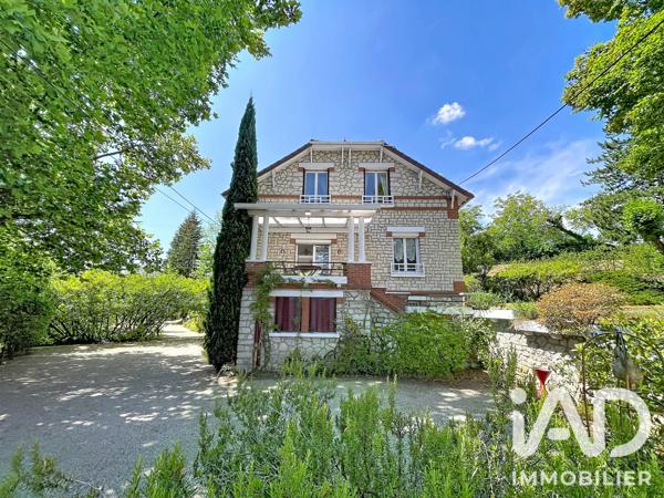 Maison à vendre 6 pièces 215 m² Saint-Pierre-lès-Nemours