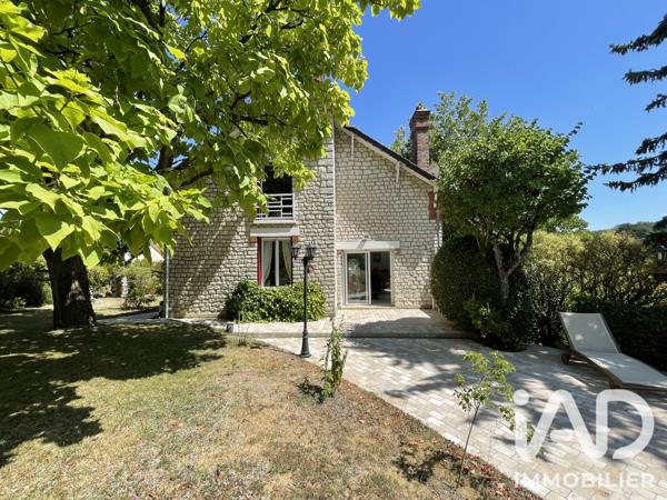 Maison à vendre 6 pièces 215 m² Saint-Pierre-lès-Nemours