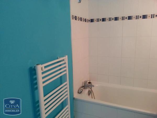 Appartement à louer 2 pièces 42m²