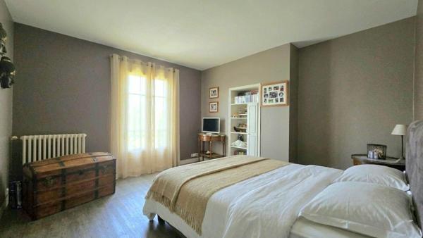 Maison à Ermont, 95120 - 8 pièces 183m²