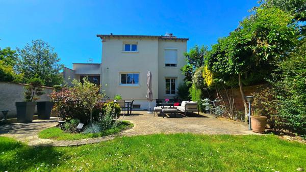 Maison à Ermont, 95120 - 8 pièces 183m²