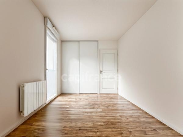 🏡 CHENÔVE – Appartement de 92 m² – Terrasse – Double garage