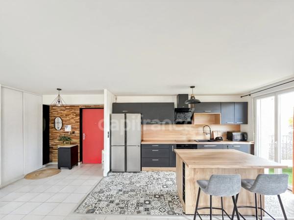 🏡 CHENÔVE – Appartement de 92 m² – Terrasse – Double garage